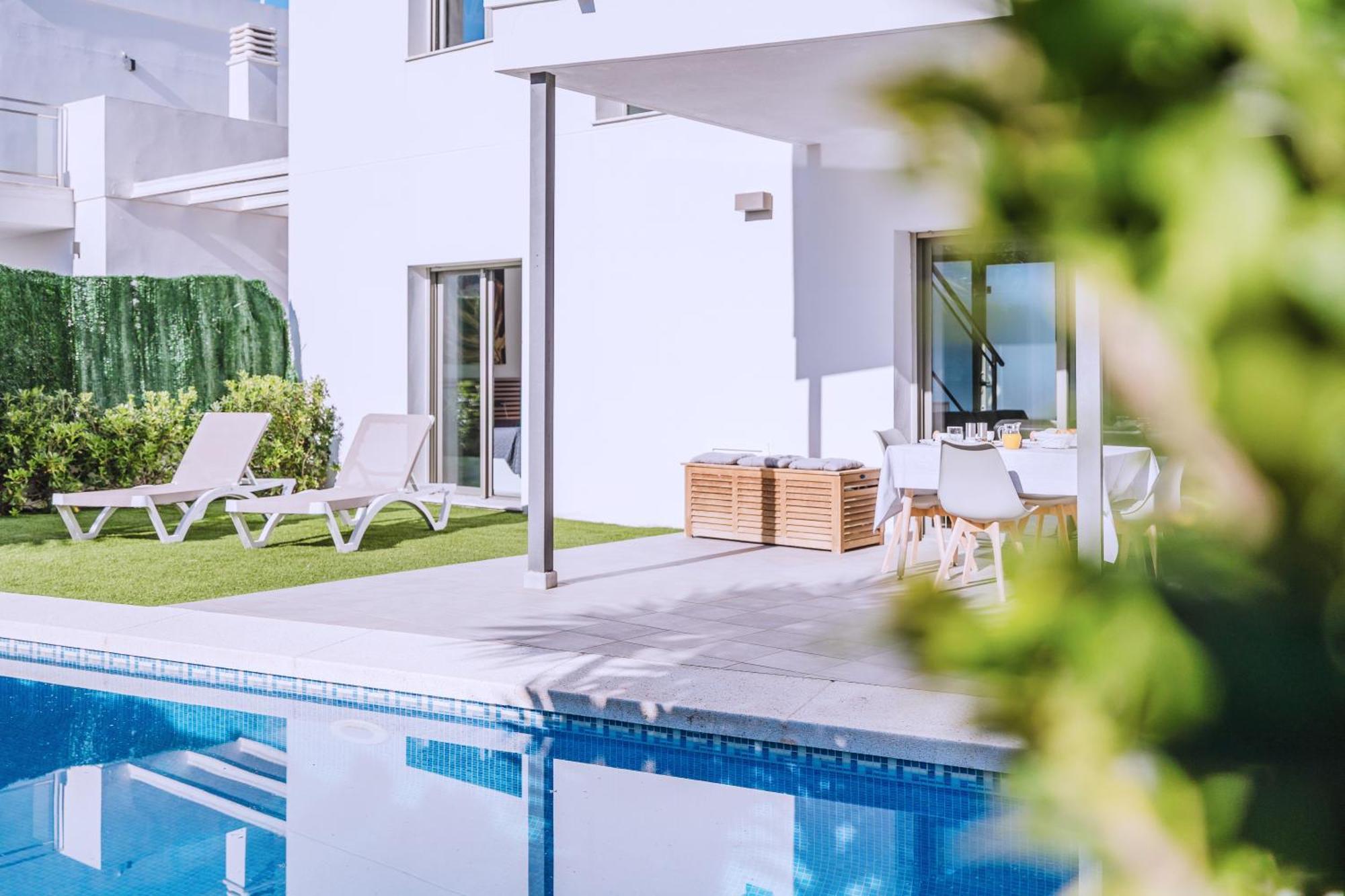 Casa Coco Stylisches Beachhouse Mit Pool & Sundeck Els Poblets Denia Bagian luar foto